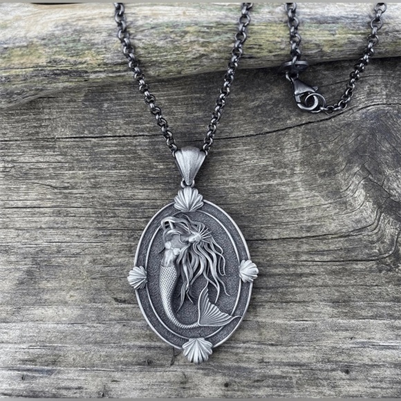 Mermaid Goddess Cameo~ Siren Sovereign Wispy Hair Abstract Art Backbend Necklace - Picture 4 of 15